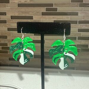 Monstera earrings